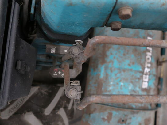 Redskabsbærer BERTOLINI 319 med fræser