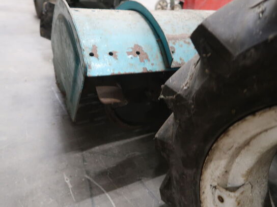 Redskabsbærer BERTOLINI 319 med fræser