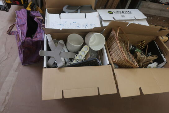 4 Ks.Blandet Lot Ismaskine, Tastatur m.m.