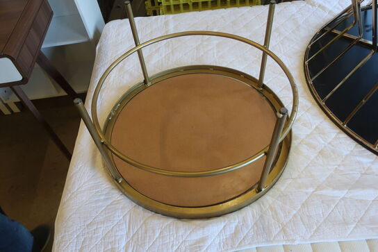 Lille Bord + Reol i Sten