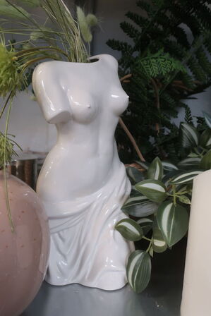 Blandet Lot: Vaser, Lysestager, Kunstige planter m.m.