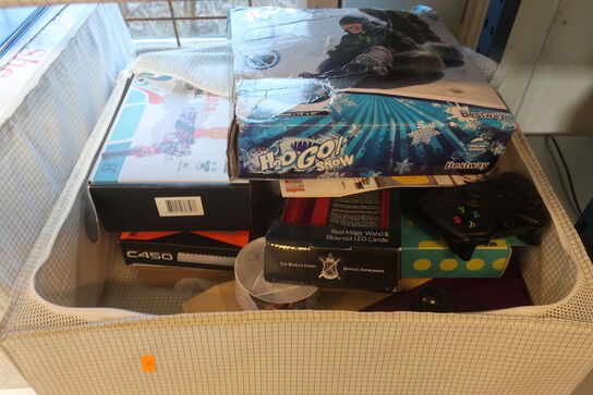 Div. Legetøj, Fjernstyrret bil, Ketchere m.m.