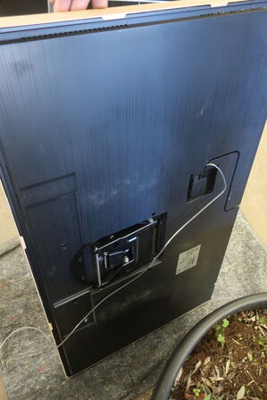 TV  43" SAMSUNG QE43LS03TAUXXC