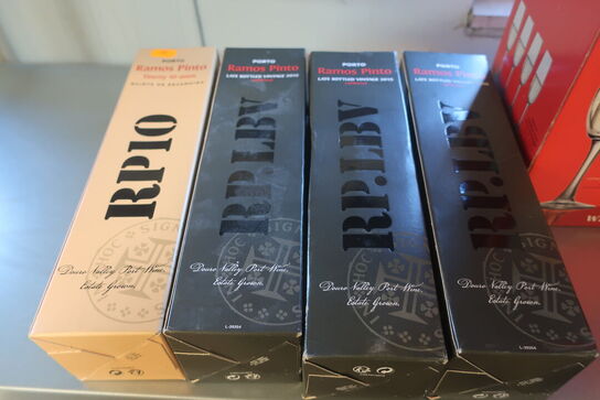 4 fl. Portvin RAMOS PINTO