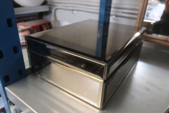 Blandet Lot: Vaser, Lysestager, Kunstige planter m.m.