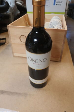 5 fl. Vin i kasse ORENO TOSCANA 2016
