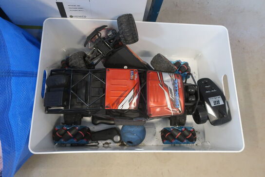 Div. Legetøj, Fjernstyrret bil, Ketchere m.m.