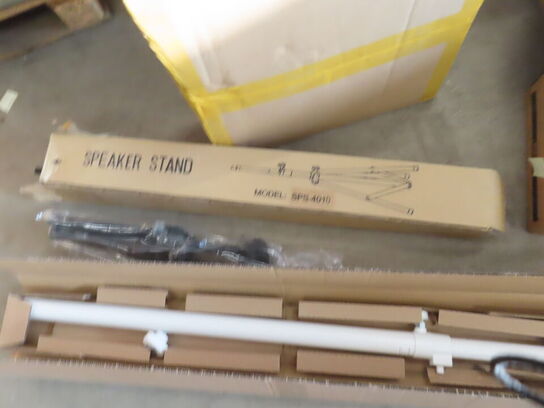 3 paller fra installationsafdeling - Højtalere, kabler, elektronik (se beskrivelse)