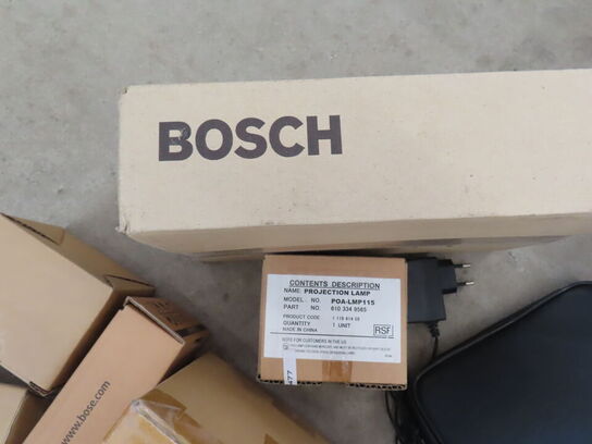 3 paller fra installationsafdeling - Højtalere, kabler, elektronik (se beskrivelse)