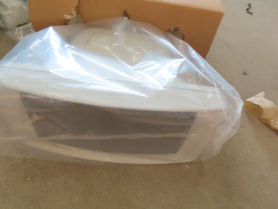 3 paller fra installationsafdeling - Højtalere, kabler, elektronik (se beskrivelse)