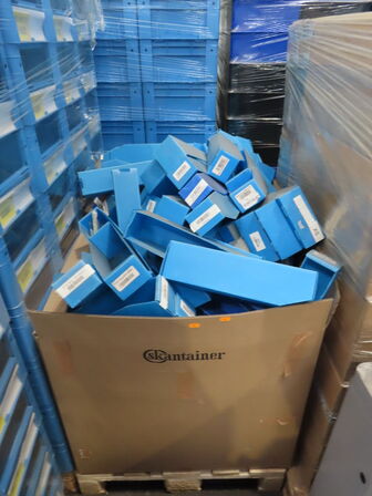 Palle med sortimentskasser