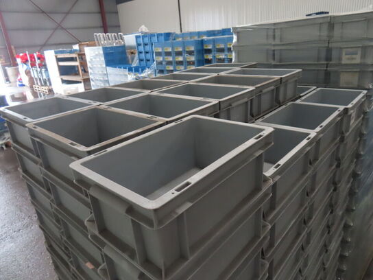 Palle med små sortimentskasser