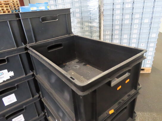 Palle med 22 stk opbevaringskasser