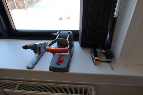 Div. Hæftemaskiner og hulmaskiner