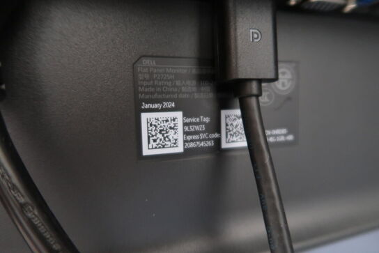 2 stk. computerskærme DELL P2725H, tastatur, mus, dockingstation, headset JABRA