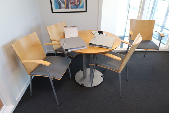 Mødebord med 4 stk. mødestole LAMMHULTS