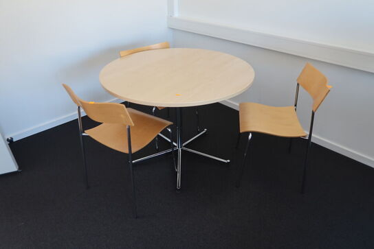 Mødebord med 3 stk. mødestole LAMMHULTS
