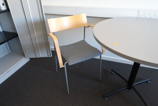 Mødebord med mødestol LAMMHULTS