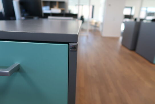 2 stk. skabe CUBE DESIGN