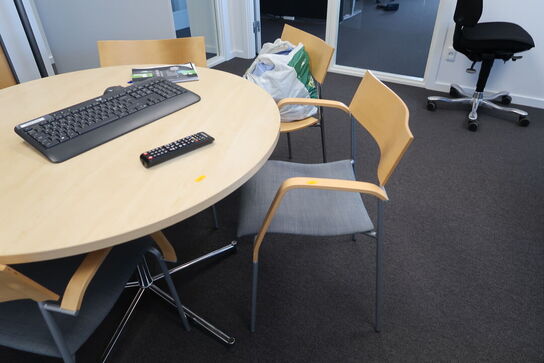 Mødebord med 4 stk. mødestole LAMMHULTS