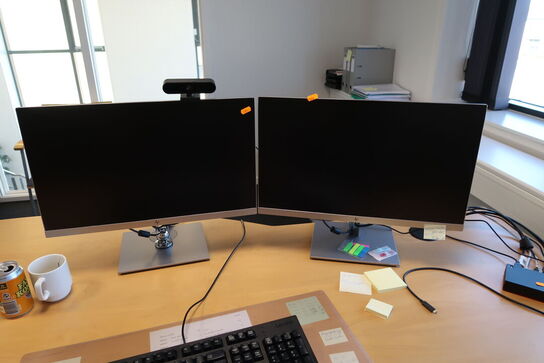 2 stk. computerskærme HP E233, tastatur og dockingstation LENOVO