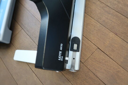 Skærebord DAHLE 533 samt hulmaskine LEITZ AKTO 5114