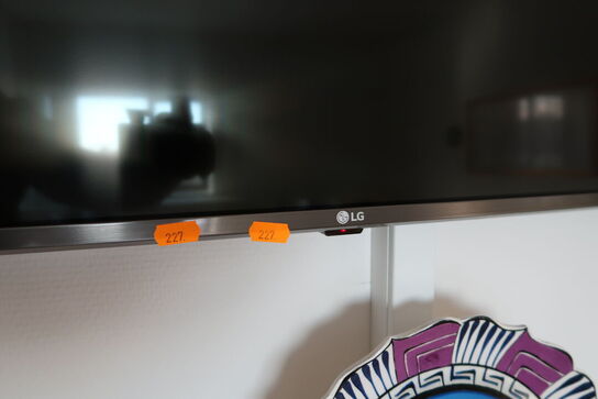 Fladskærm LG 65UV341C