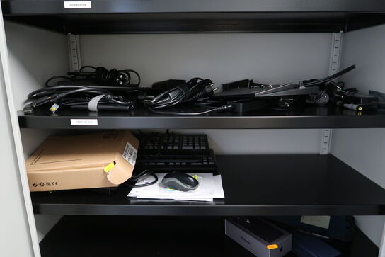 Div. Elektronik og it-udstyr i skab