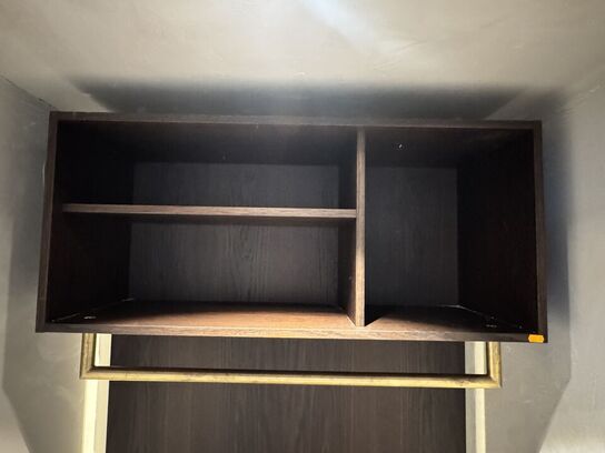 Boform snedker garderobemøbel i røget eg