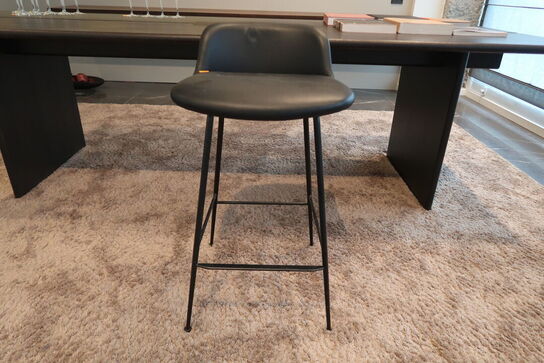 &Tradition Rely HW88 Barstol - semi anilin læder