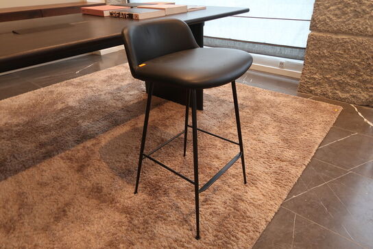 &Tradition Rely HW88 Barstol - semi anilin læder