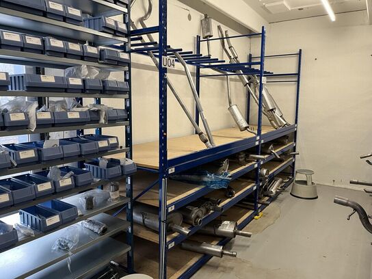 Lager reoler samt hylder og skuffer *Uden indhold