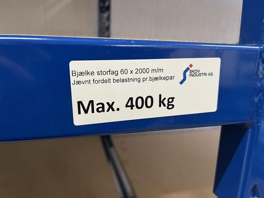 Lager reoler samt hylder og skuffer *Uden indhold