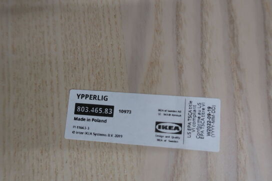 Spisebord IKEA YPPERLIG