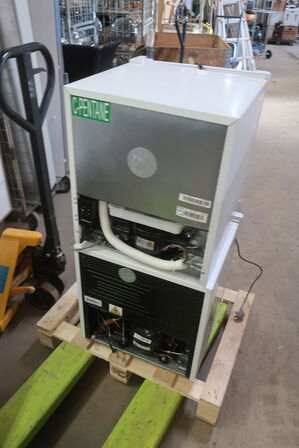 2 stk. køleskabe WASCO K43W - K44W