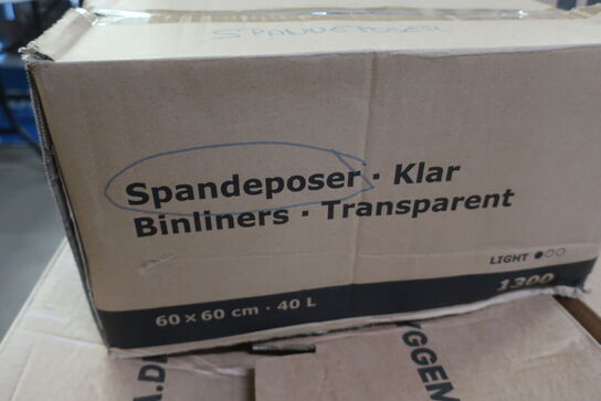 4 flyttekasser med rengøringmidler 