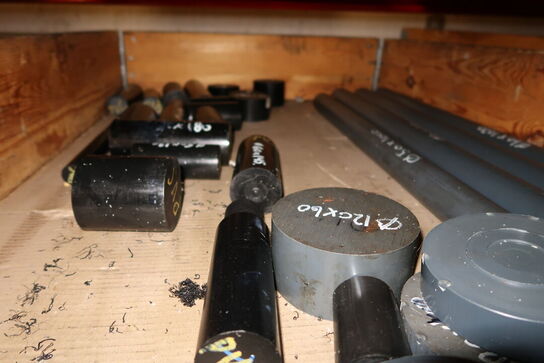 Paller med div. jern