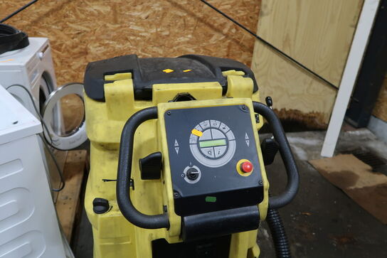 Gulvvasker KÄRCHER 750 BD