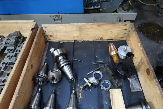 Palle med værktøjsholdere m.m.