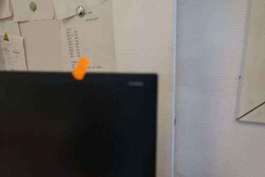 2 stk. computerskærme NEOVO, ACER samt computer ACER