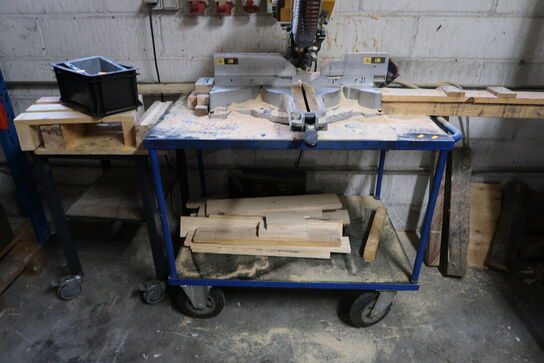 Opbevaringsvogn uden indhold