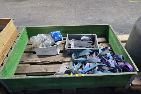 Palle med div. Værktøj