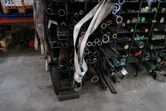 Reolsystem med div. Jern