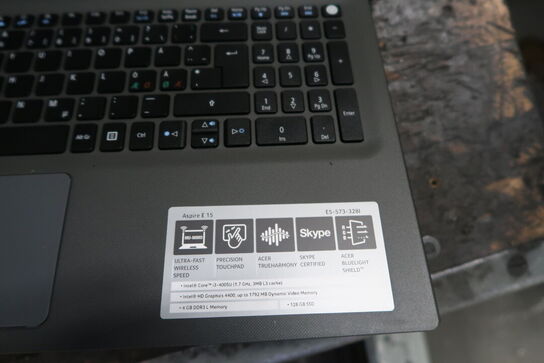 Bærbarcomputer ACER Aspire E 15 med computerskærm