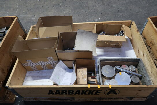 Palle med div. Værktøj