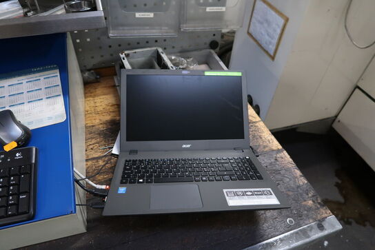 Bærbarcomputer ACER Aspire E 15 med computerskærm