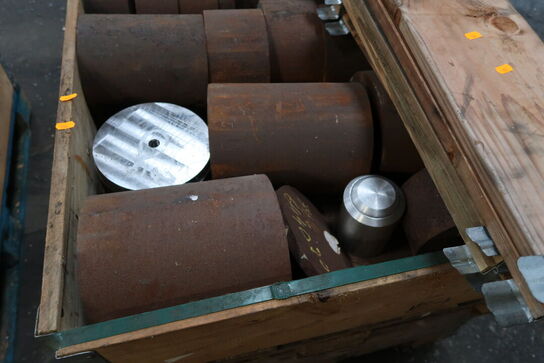 Paller med div. Jern