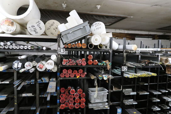 Reolsystem med div. Jern