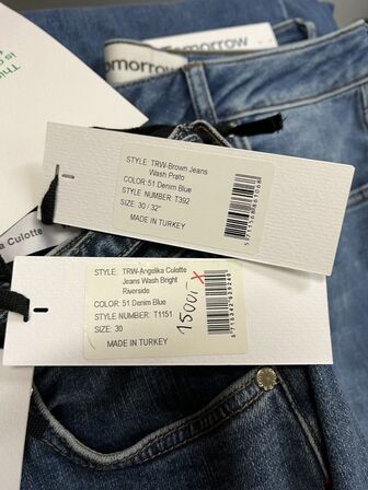 75 stk. Mærketøj Vejl. udsalgspris ca. 82.000 kr.