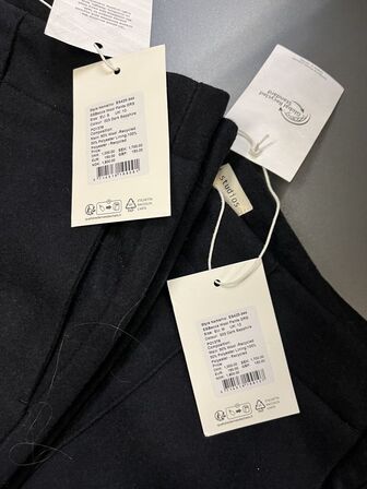 75 stk. Mærketøj Vejl. udsalgspris ca. 82.000 kr.